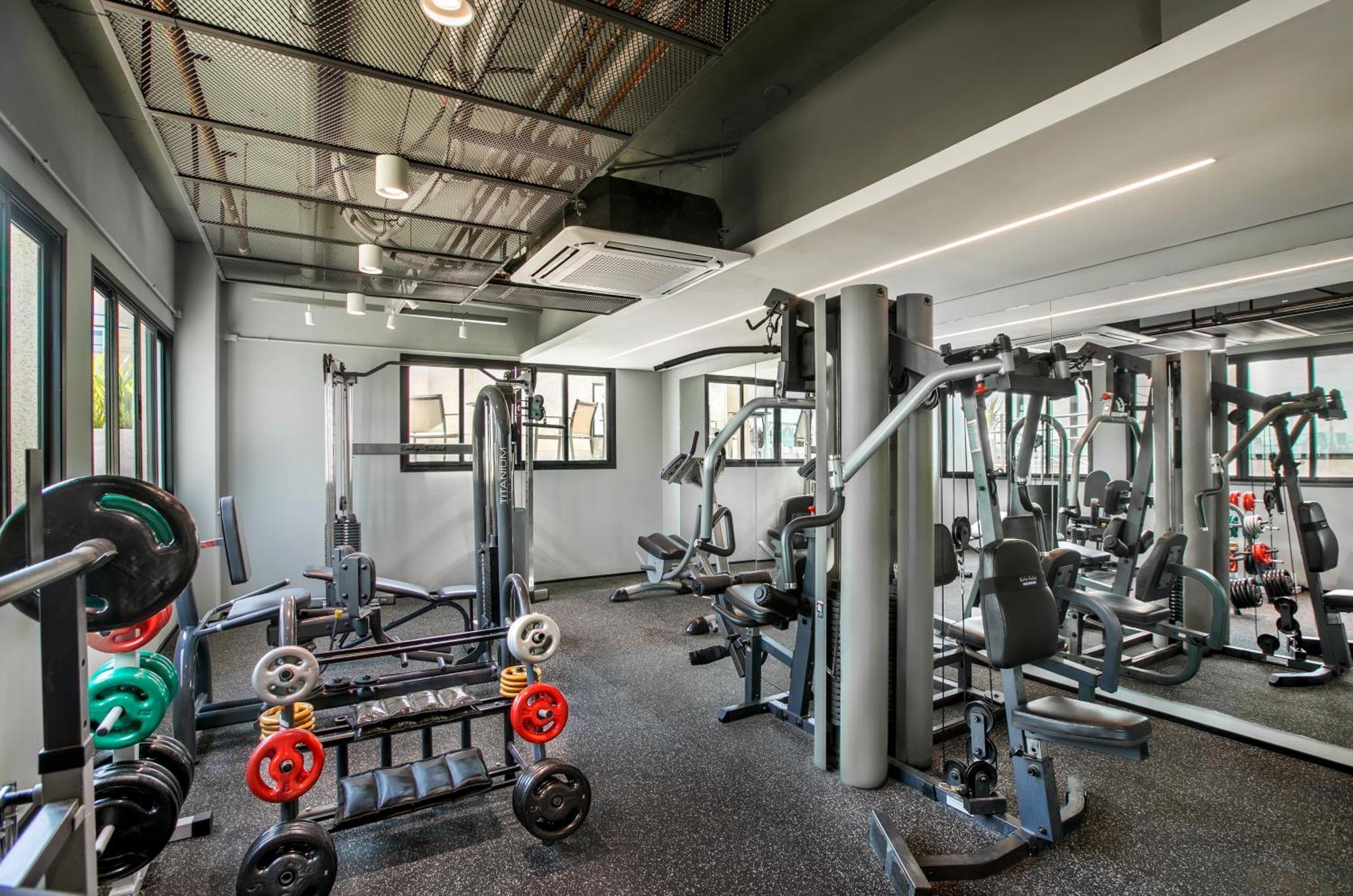 Hotel Meliá Jardim Europa São Paulo Exteriér fotografie The gym at the University of Law, Birmingham