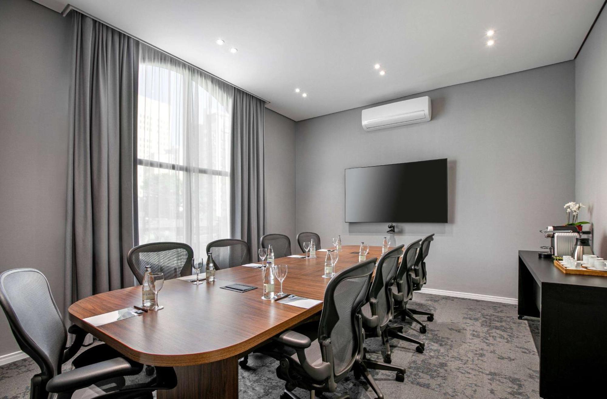 Hotel Meliá Jardim Europa São Paulo Exteriér fotografie Meeting room at the hotel